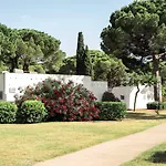 Belambra Clubs Motte - Petite Camargue Presqu'ile Du Ponant Ξενοδοχείο 4*
