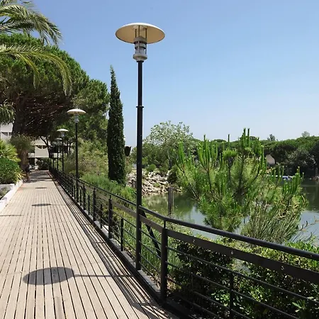 Belambra Clubs Motte - Petite Camargue Presqu'ile Du Ponant ホテル 4*