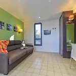Hotel Belambra Clubs Motte - Petite Camargue Presqu'ile Du Ponant 4*