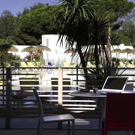 Belambra Clubs Motte - Petite Camargue Presqu'ile Du Ponant 4*