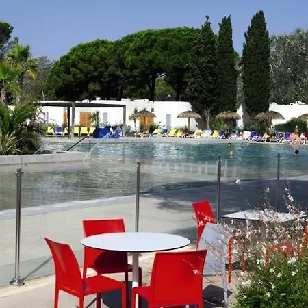 Hotel Belambra Clubs Motte - Petite Camargue Presqu'ile Du Ponant 4*