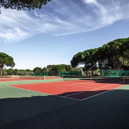 Belambra Clubs Motte - Petite Camargue Presqu'ile Du Ponant 4*