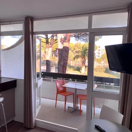 Belambra Clubs Motte - Petite Camargue Presqu'ile Du Ponant Hotel 4*