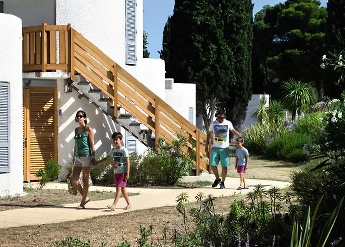 Belambra Clubs Motte - Petite Camargue Presqu'ile Du Ponant 4*