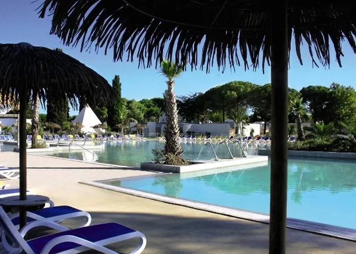 Hotel Belambra Clubs Motte - Presqu'île Du Ponant