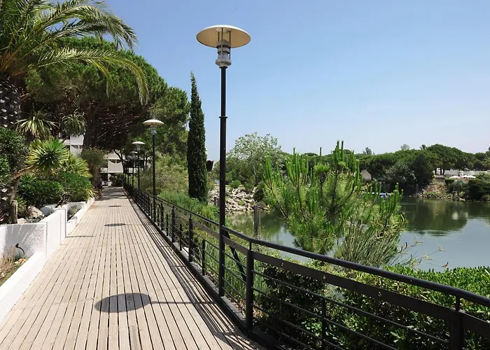 Belambra Clubs Motte - Presqu'île Du Ponant Hotel 4*
