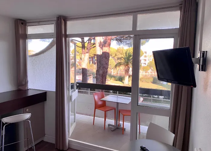 Belambra Clubs Motte - Petite Camargue Presqu'ile Du Ponant Hotel 4*
